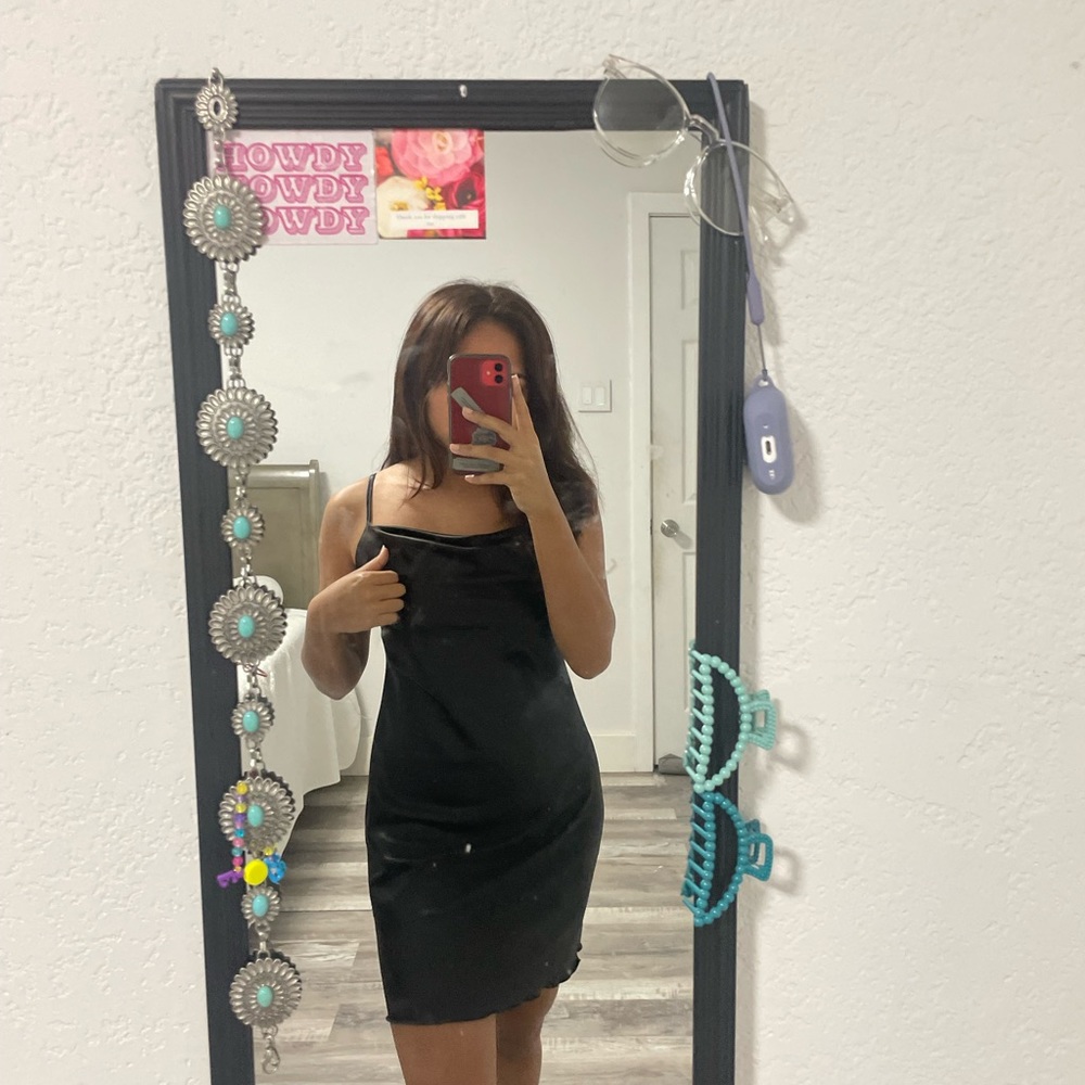 Black Dress! DOES NOT COME WITH BELT !